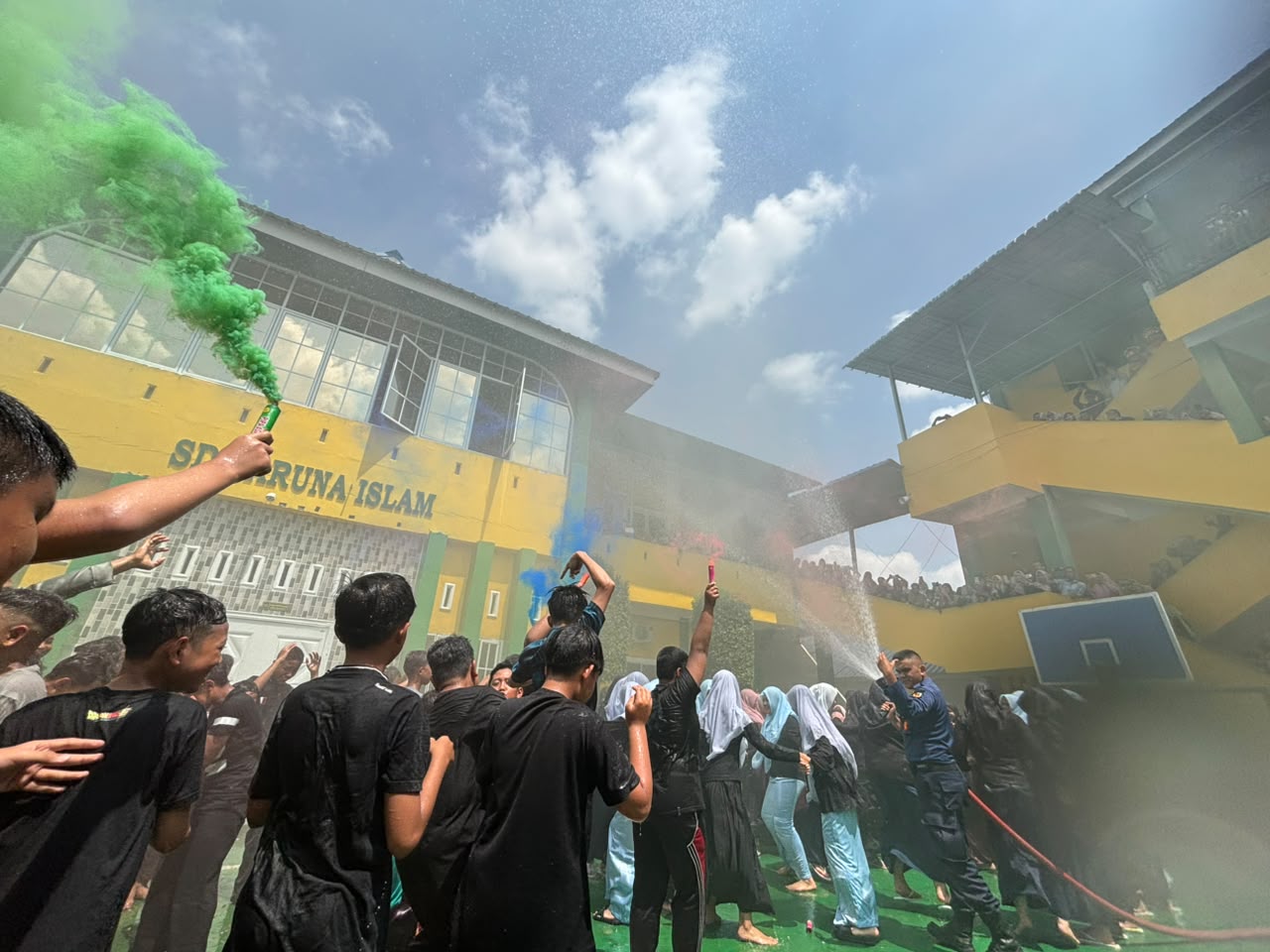 Dokumentasi Potret Perpisahan SD Taruna Islam